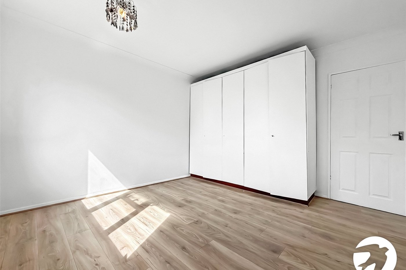 2 bedroom property to rent in London | 