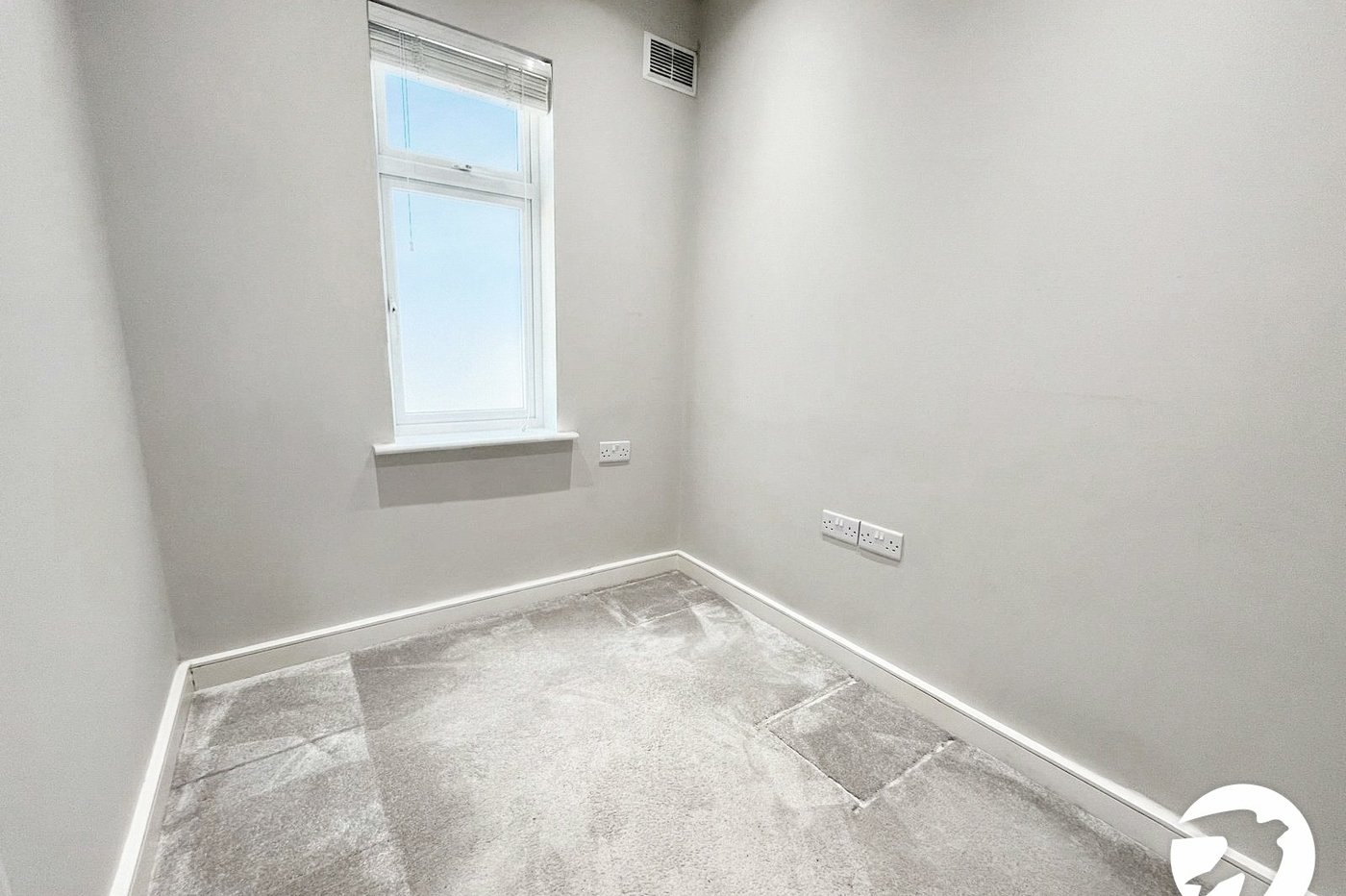 3 bedroom house to rent in Erith | Robinson Jackson