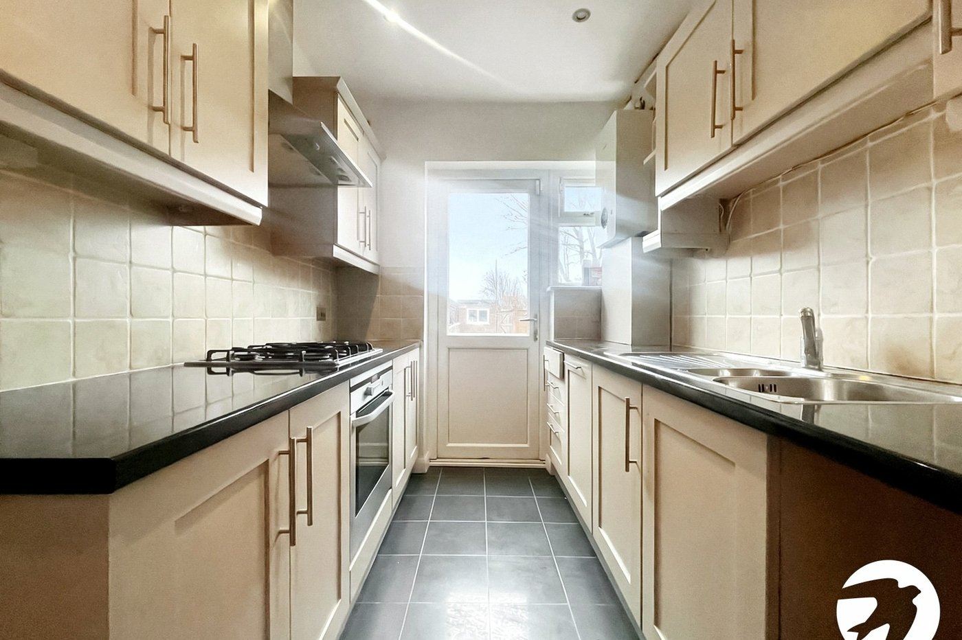 3 bedroom house to rent in Erith | Robinson Jackson