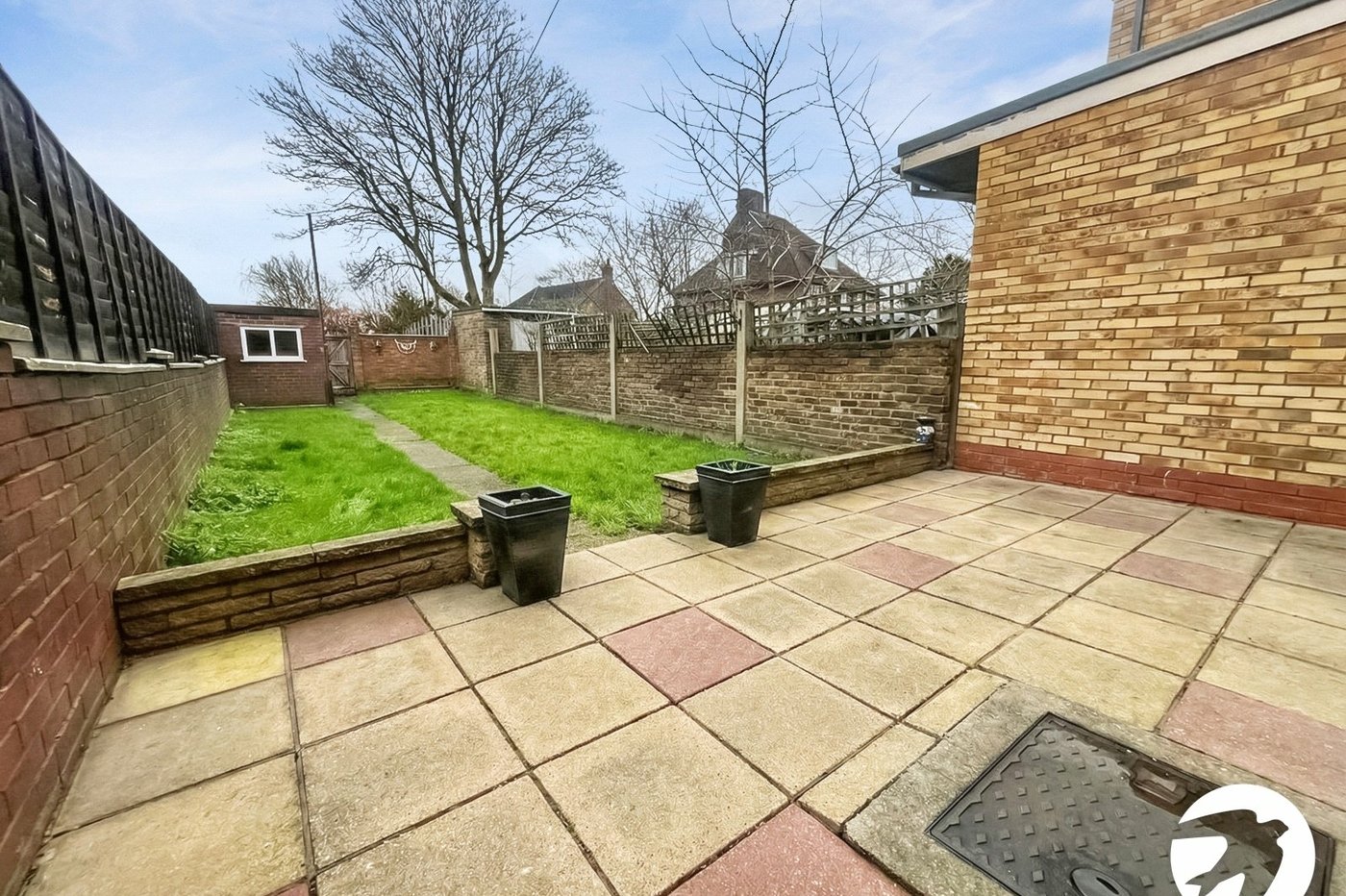 3 bedroom house to rent in Erith | Robinson Jackson