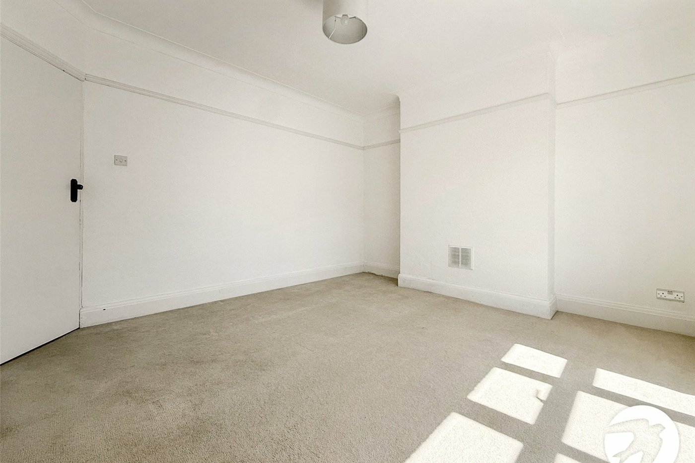 3 bedroom house to rent in Welling | 
