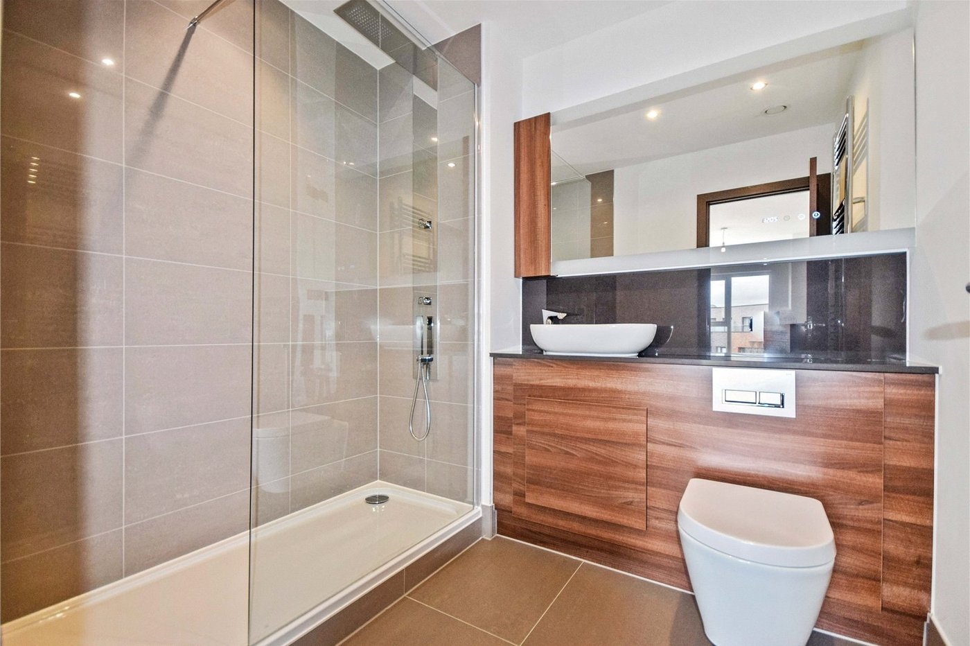 2 bedroom property to rent in Dartford | Robinson Jackson