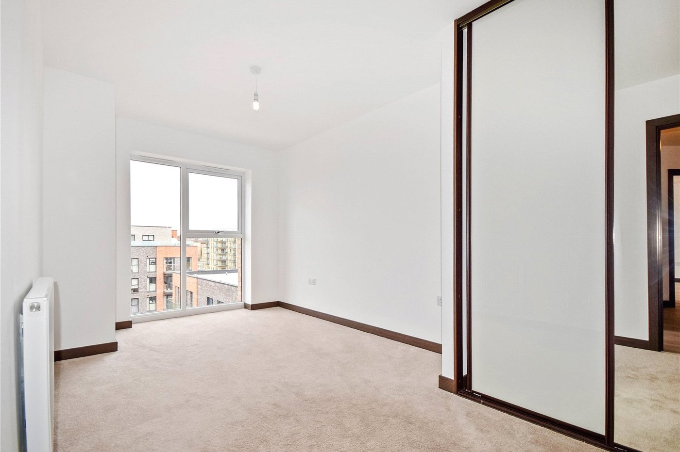 2 bedroom property to rent in Dartford | Robinson Jackson