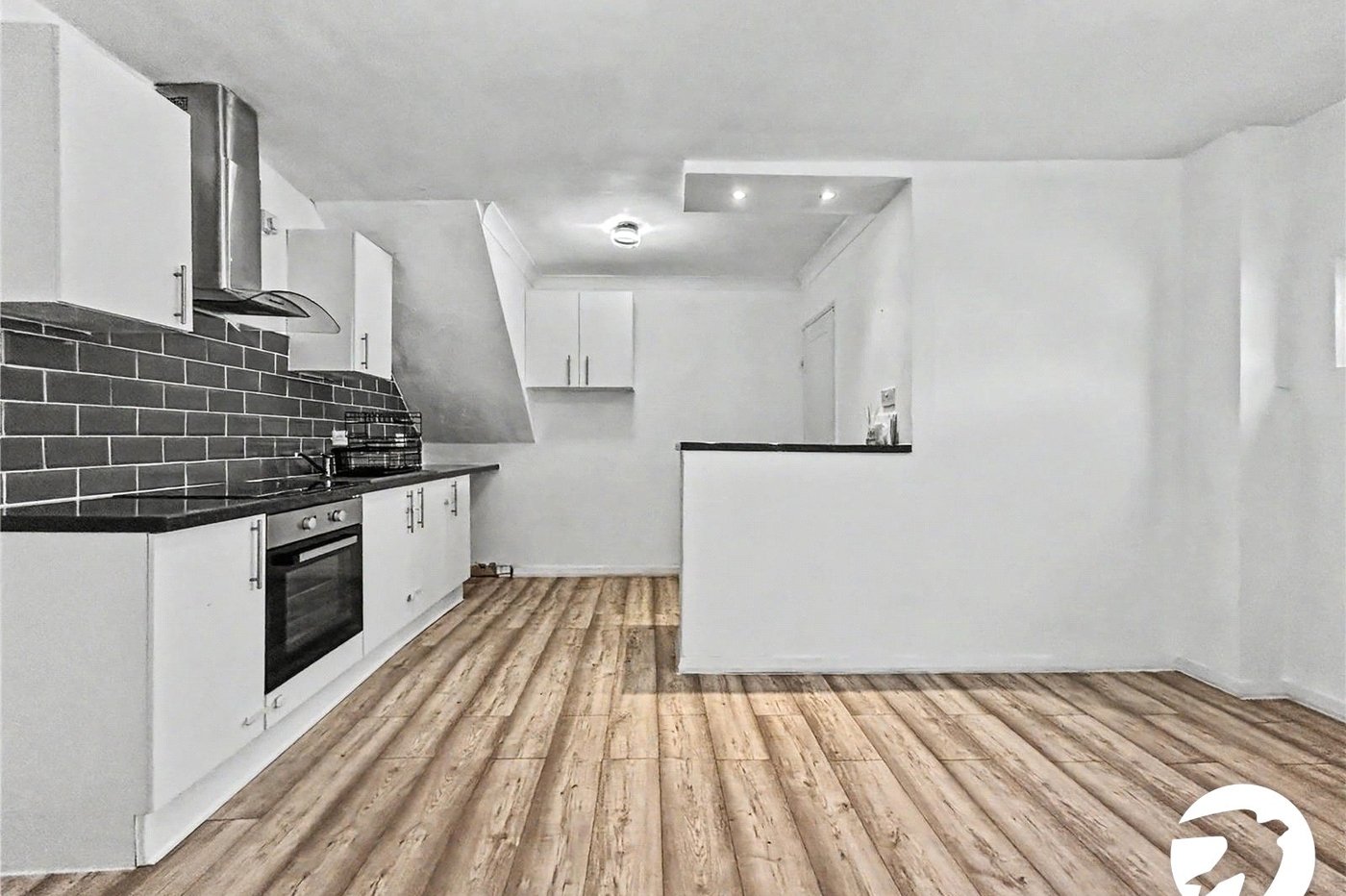 2 bedroom house to rent in Gillingham | Robinson Michael & Jackson