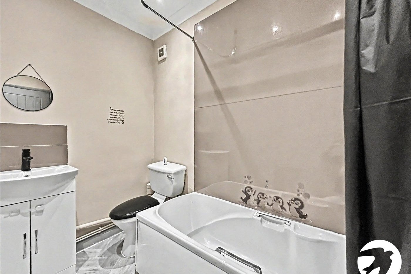 2 bedroom house to rent in Gillingham | Robinson Michael & Jackson