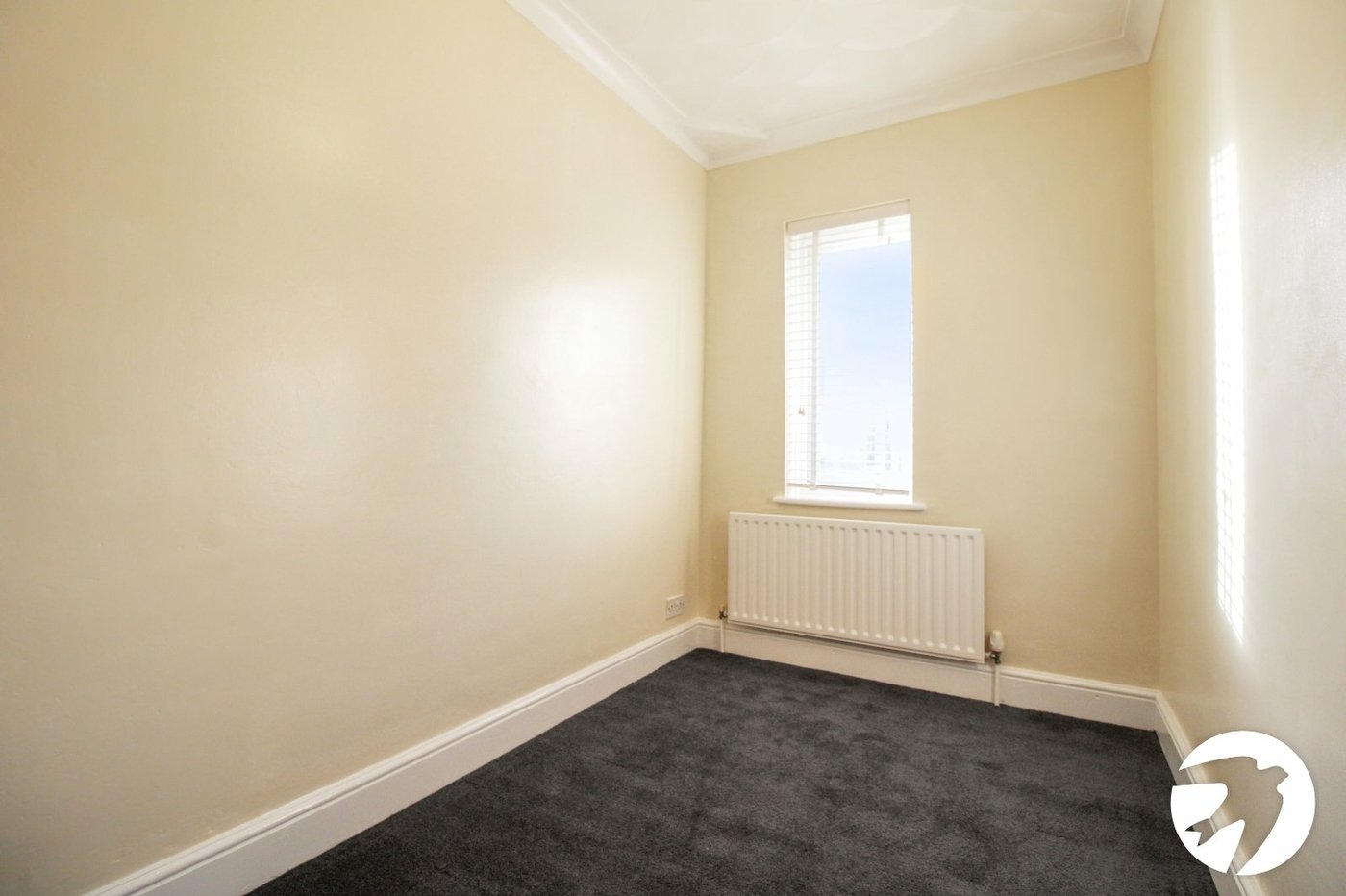 3 bedroom house to rent in Gravesend | Robinson Michael & Jackson