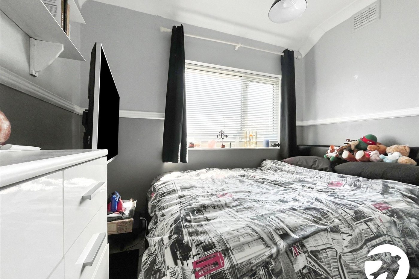 3 bedroom house to rent in Sittingbourne | Robinson Michael & Jackson