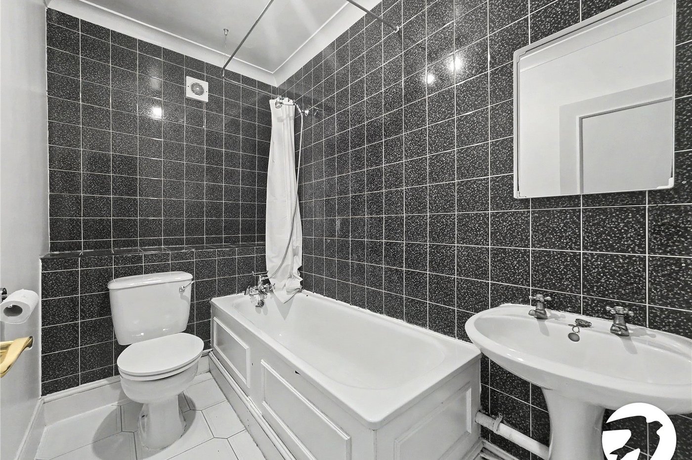 2 bedroom property to rent in Sydenham | Robinson Jackson