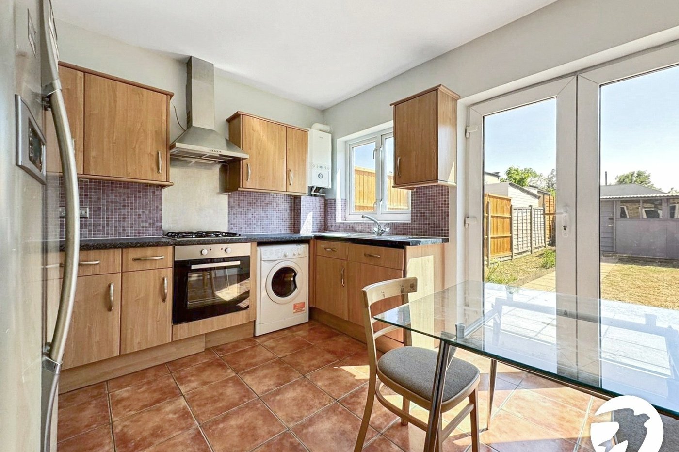 3 bedroom house to rent in London | Robinson Jackson