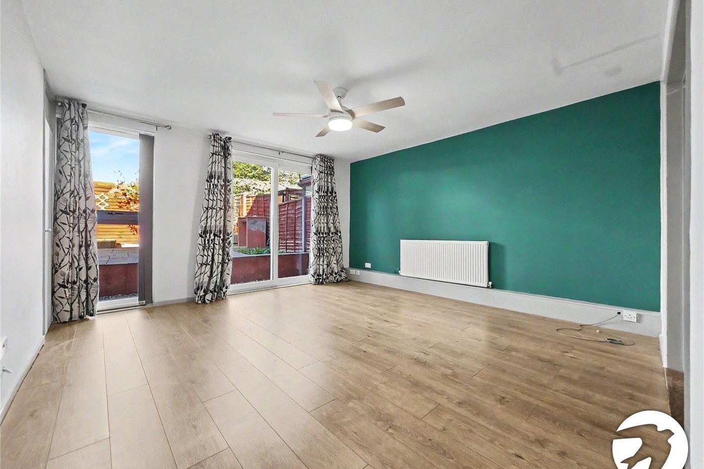 4 bedroom house to rent in London | Robinson Jackson