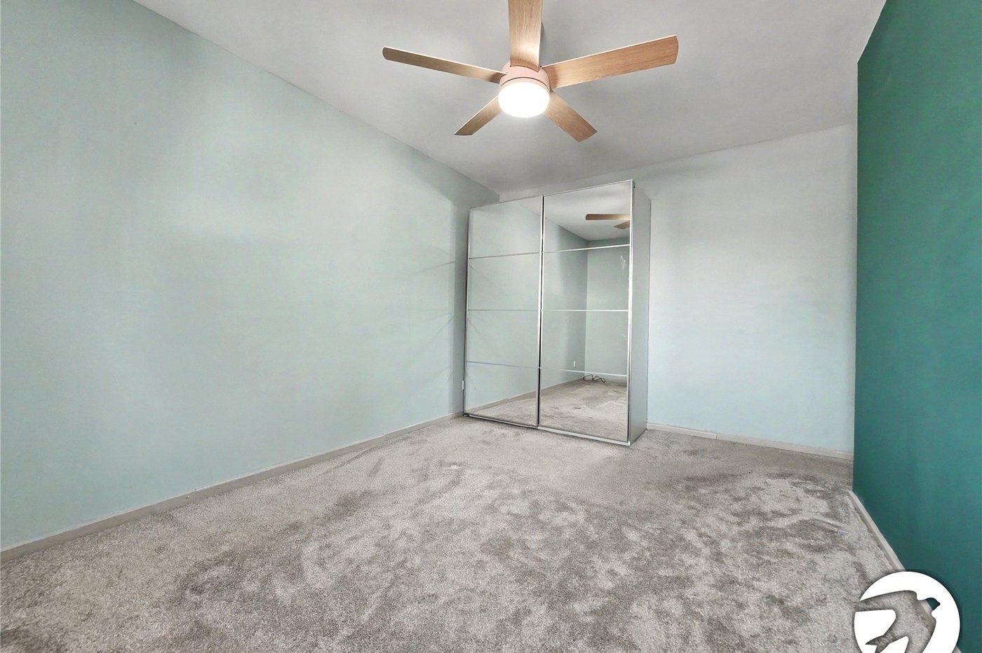 4 bedroom house to rent in London | Robinson Jackson