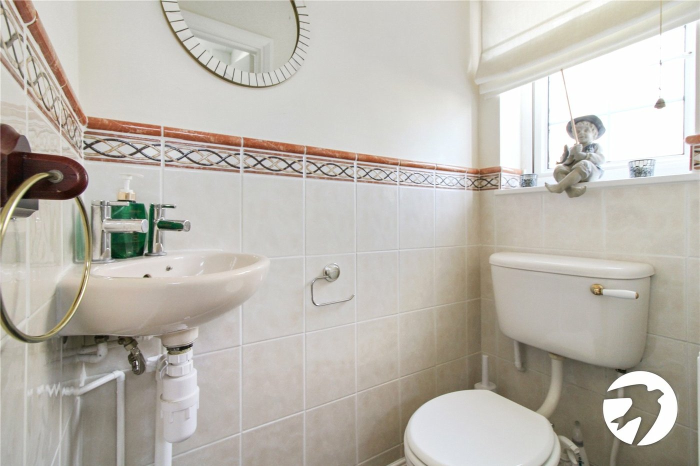 4 bedroom house to rent in Bromley | Robinson Jackson