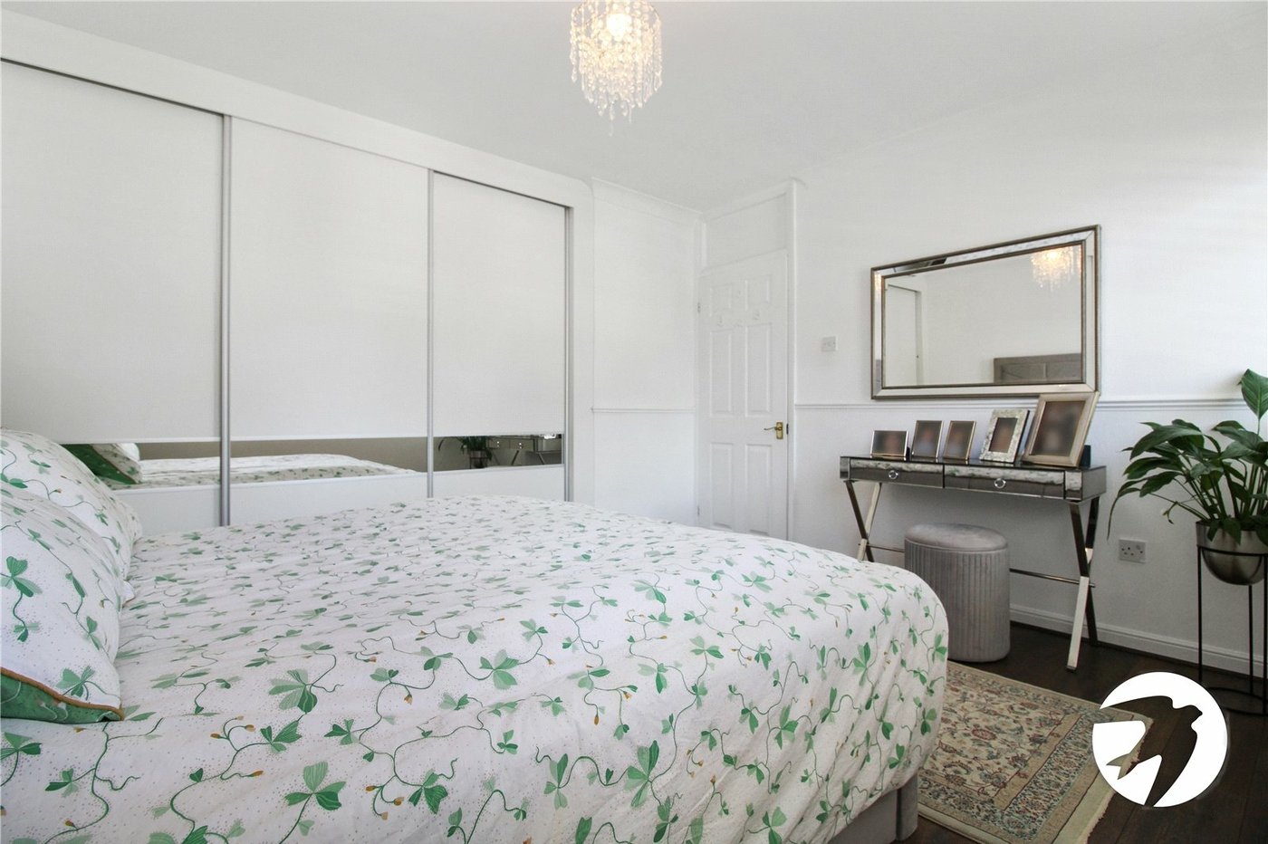 4 bedroom house to rent in Bromley | Robinson Jackson