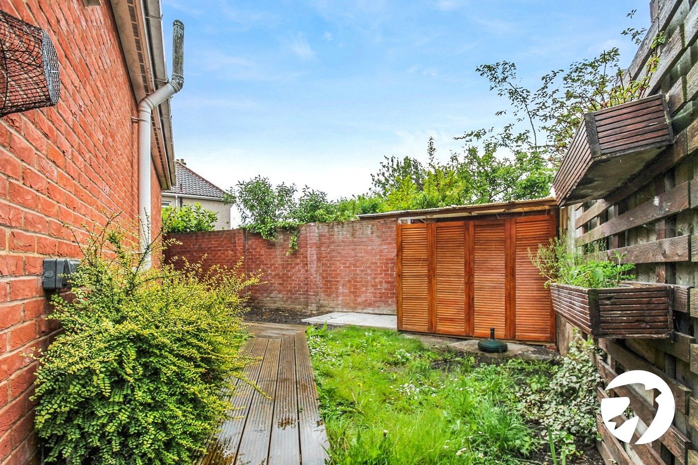 2 bedroom bungalow to rent in Gravesend | Robinson Michael & Jackson