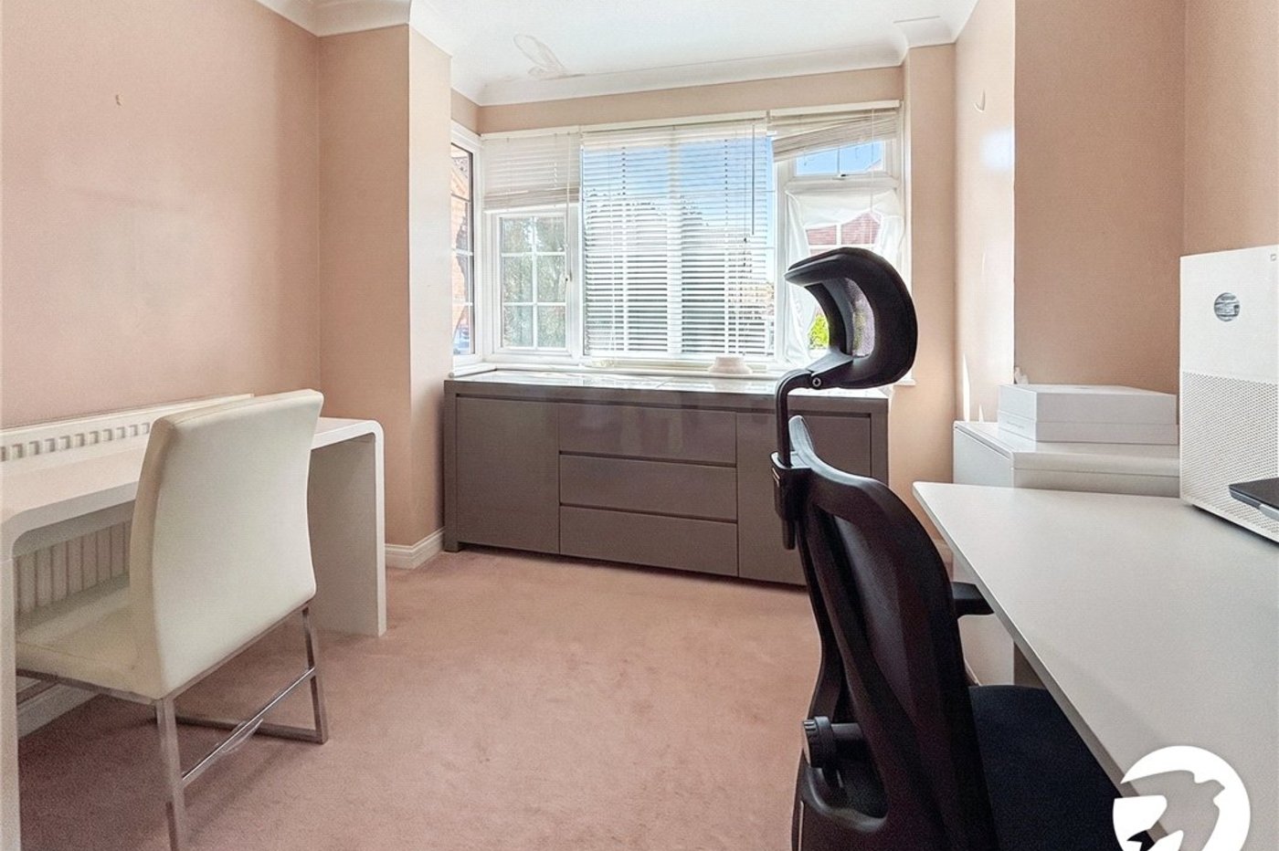 4 bedroom house to rent in Orpington | Robinson Jackson