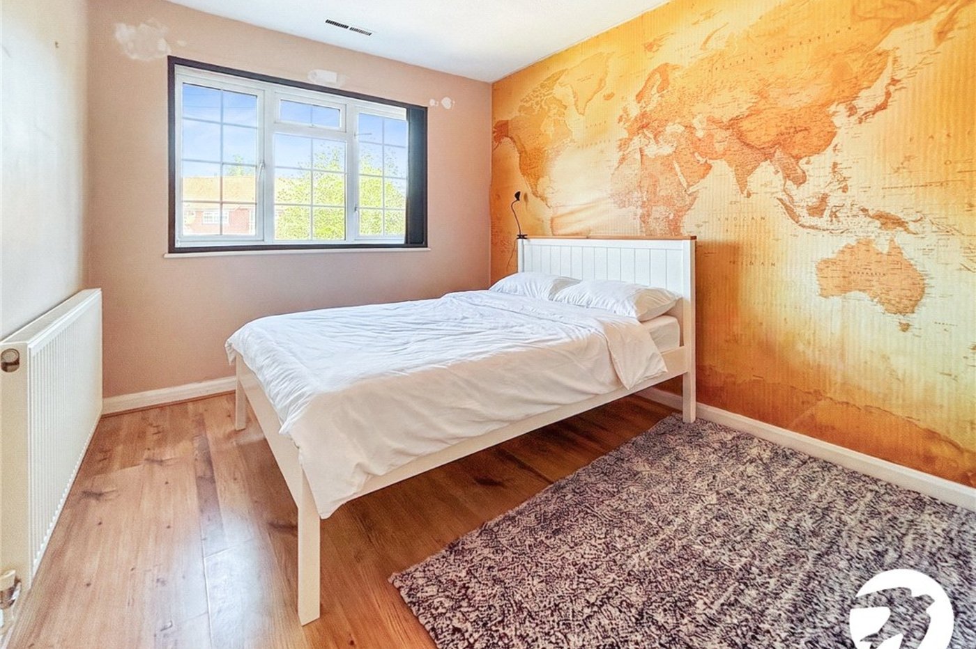 4 bedroom house to rent in Orpington | Robinson Jackson