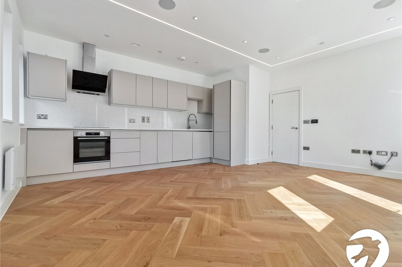 2 bedroom property to rent in Orpington | Robinson Jackson