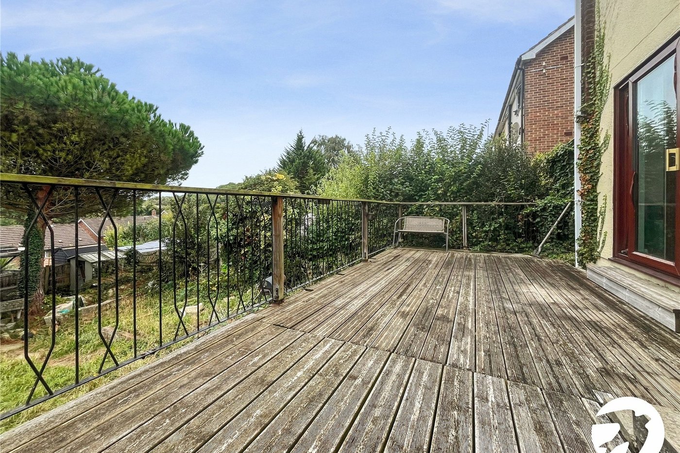 3 bedroom house to rent in Rochester | Robinson Michael & Jackson