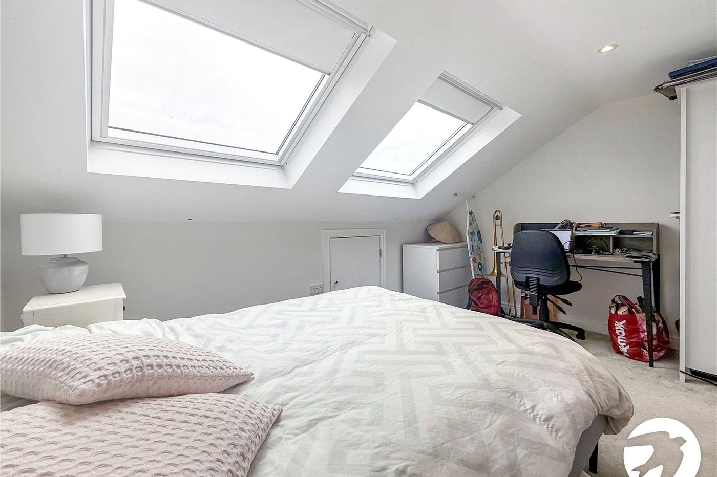 4 bedroom house to rent in London | Robinson Jackson