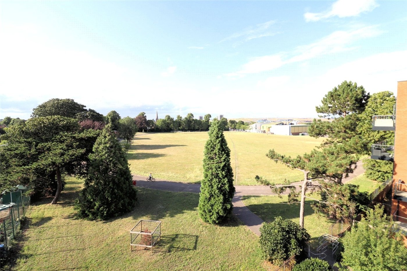1 bedroom property to rent in Erith | Robinson Jackson