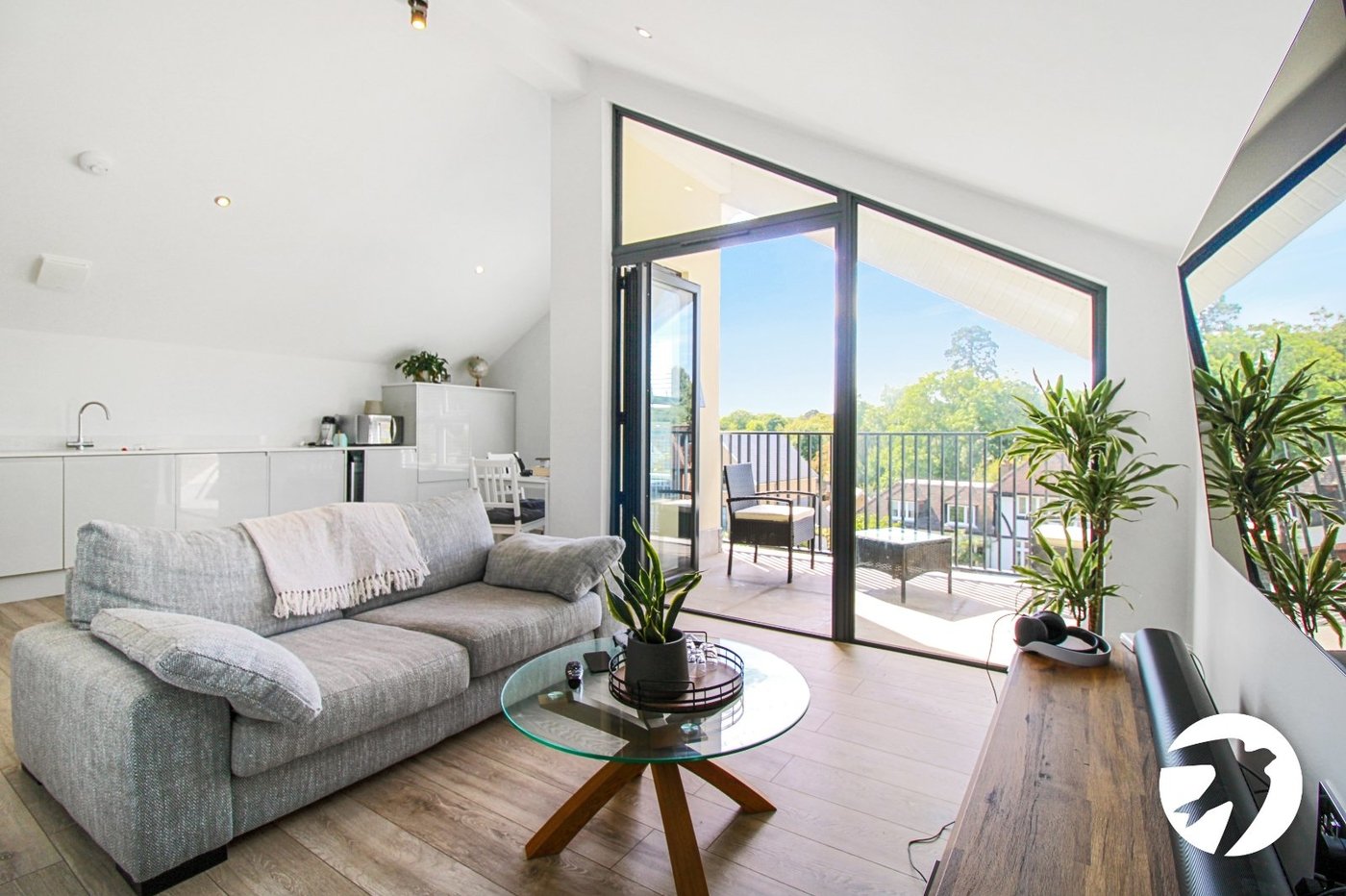 1 bedroom property to rent in Sydenham | Robinson Jackson