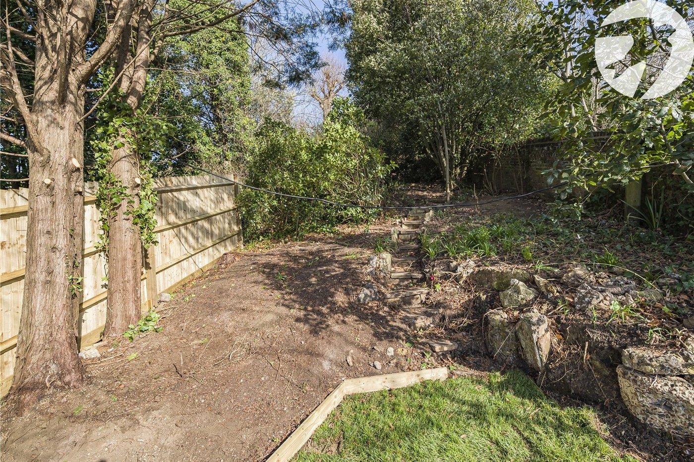 3 bedroom house to rent in Gravesend | Robinson Michael & Jackson