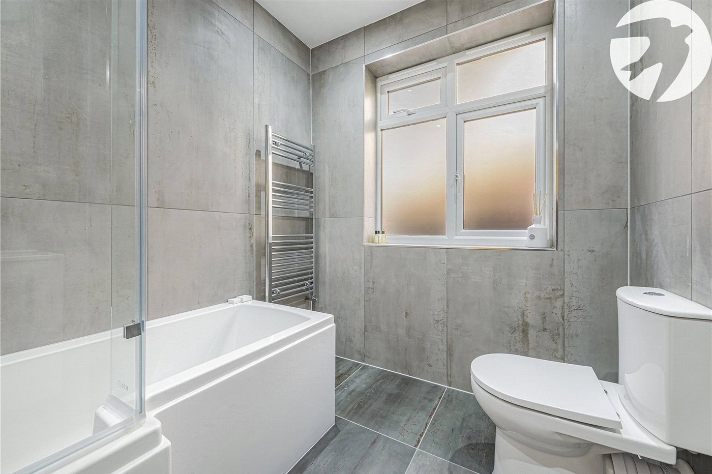 3 bedroom house to rent in Gravesend | Robinson Michael & Jackson