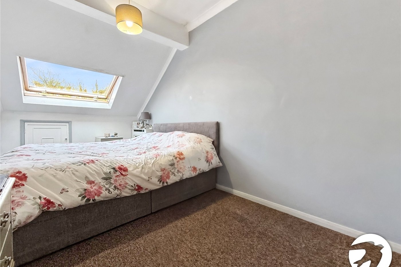 2 bedroom property to rent in Buckland Hill | Robinson Michael & Jackson