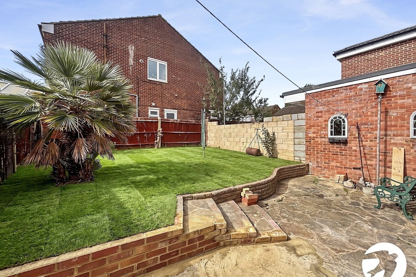 4 bedroom house to rent in Erith | Robinson Jackson