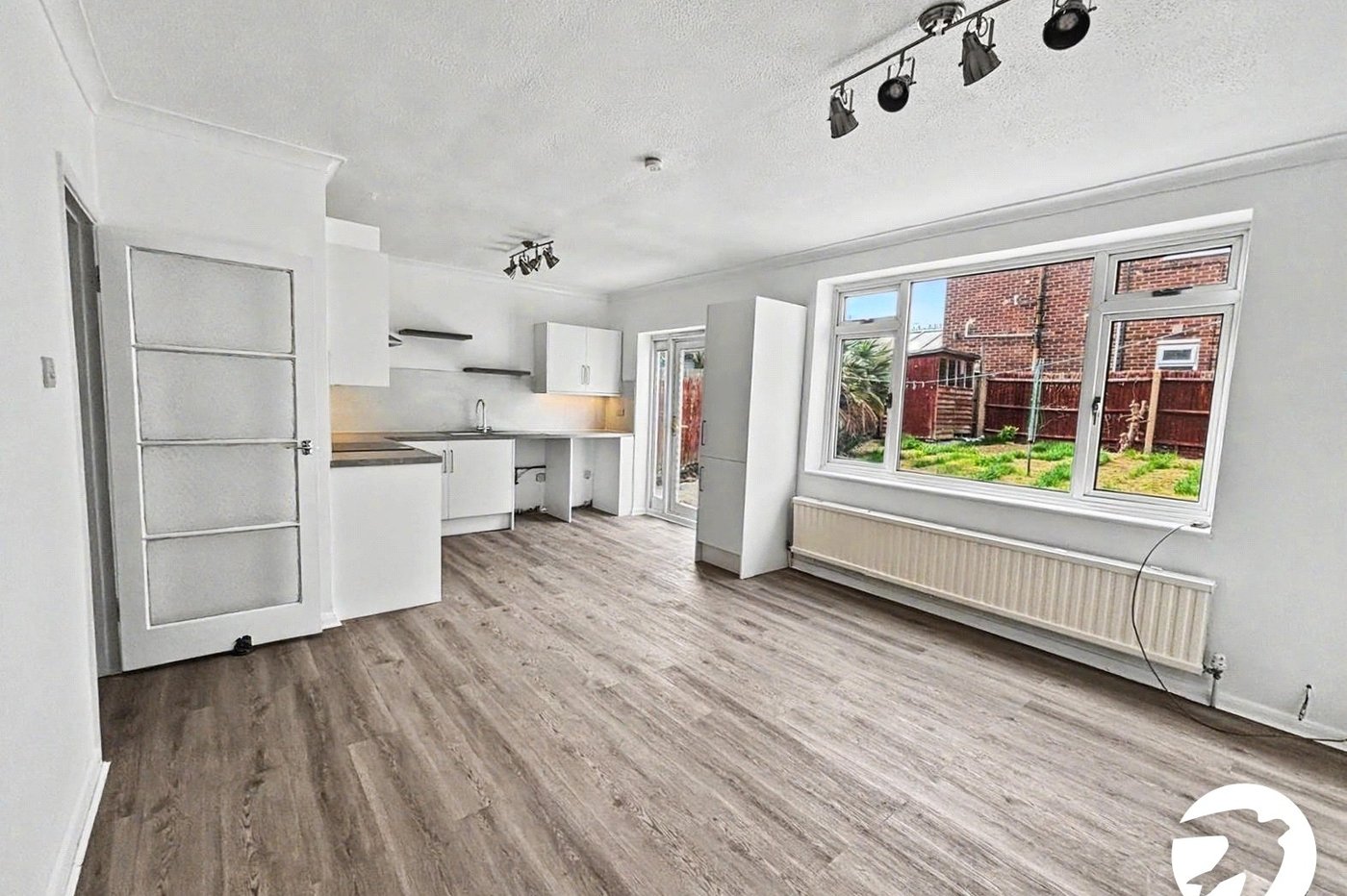 4 bedroom house to rent in Erith | Robinson Jackson