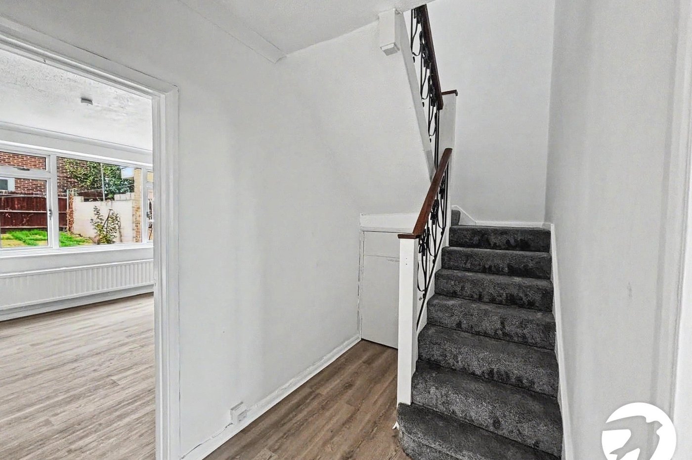4 bedroom house to rent in Erith | Robinson Jackson