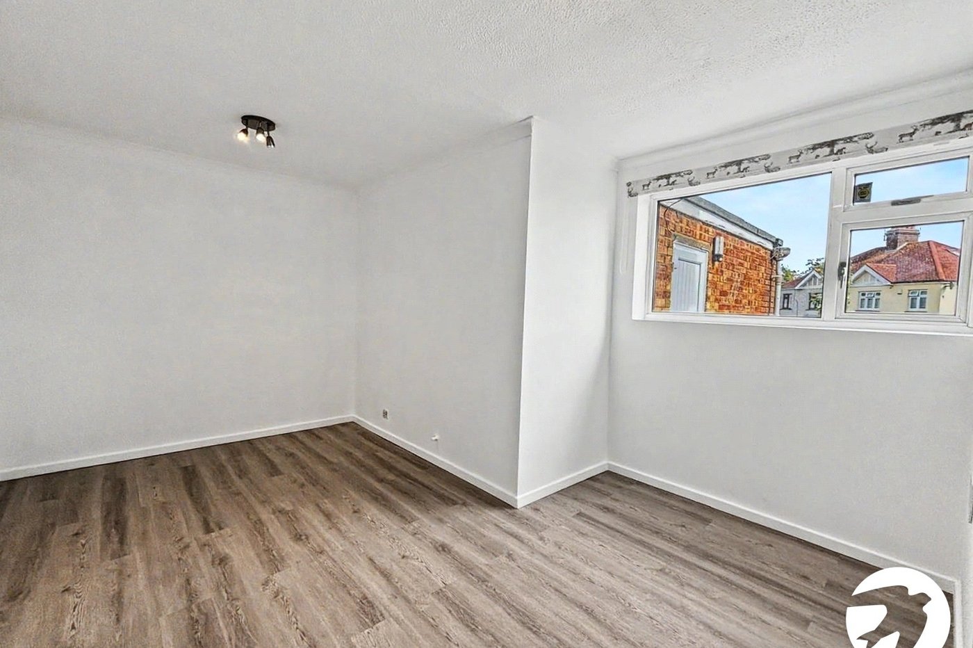 4 bedroom house to rent in Erith | Robinson Jackson