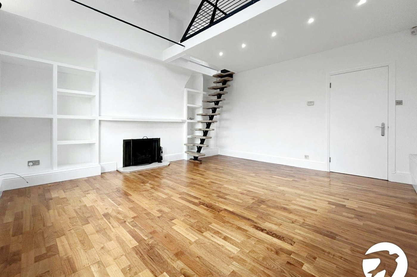 2 bedroom property to rent in London | Robinson Jackson