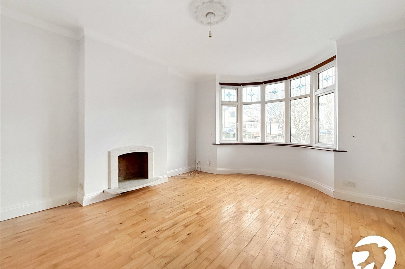 3 bedroom house to rent in London | Robinson Jackson