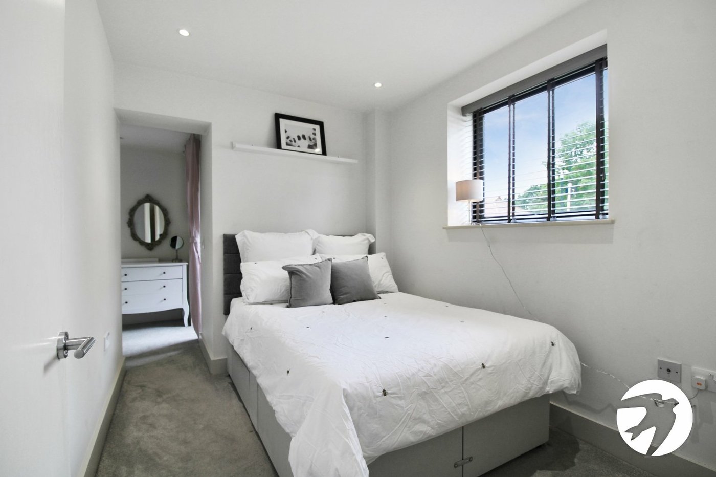 1 bedroom property to rent in London | Robinson Jackson