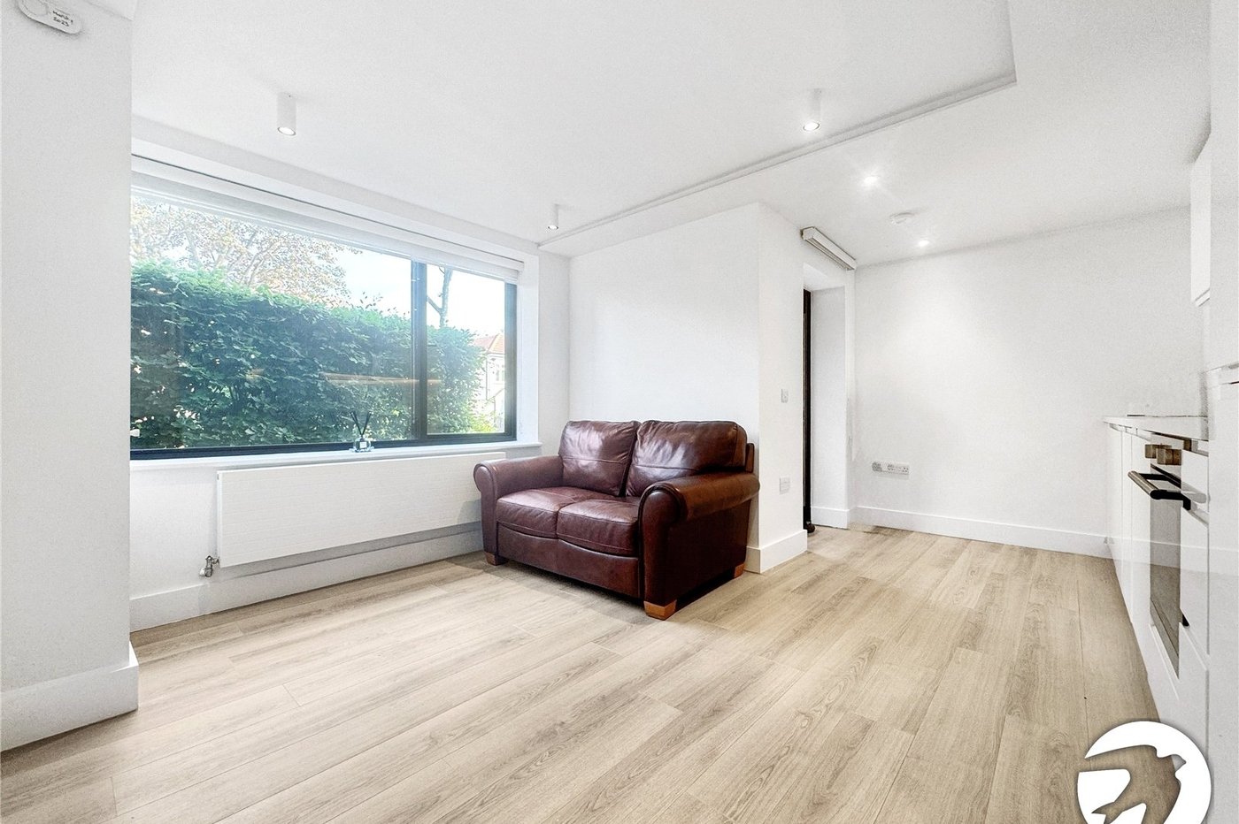 1 bedroom property to rent in London | Robinson Jackson
