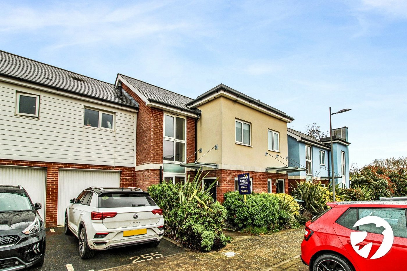 2 bedroom house to rent in Northfleet | Robinson Michael & Jackson