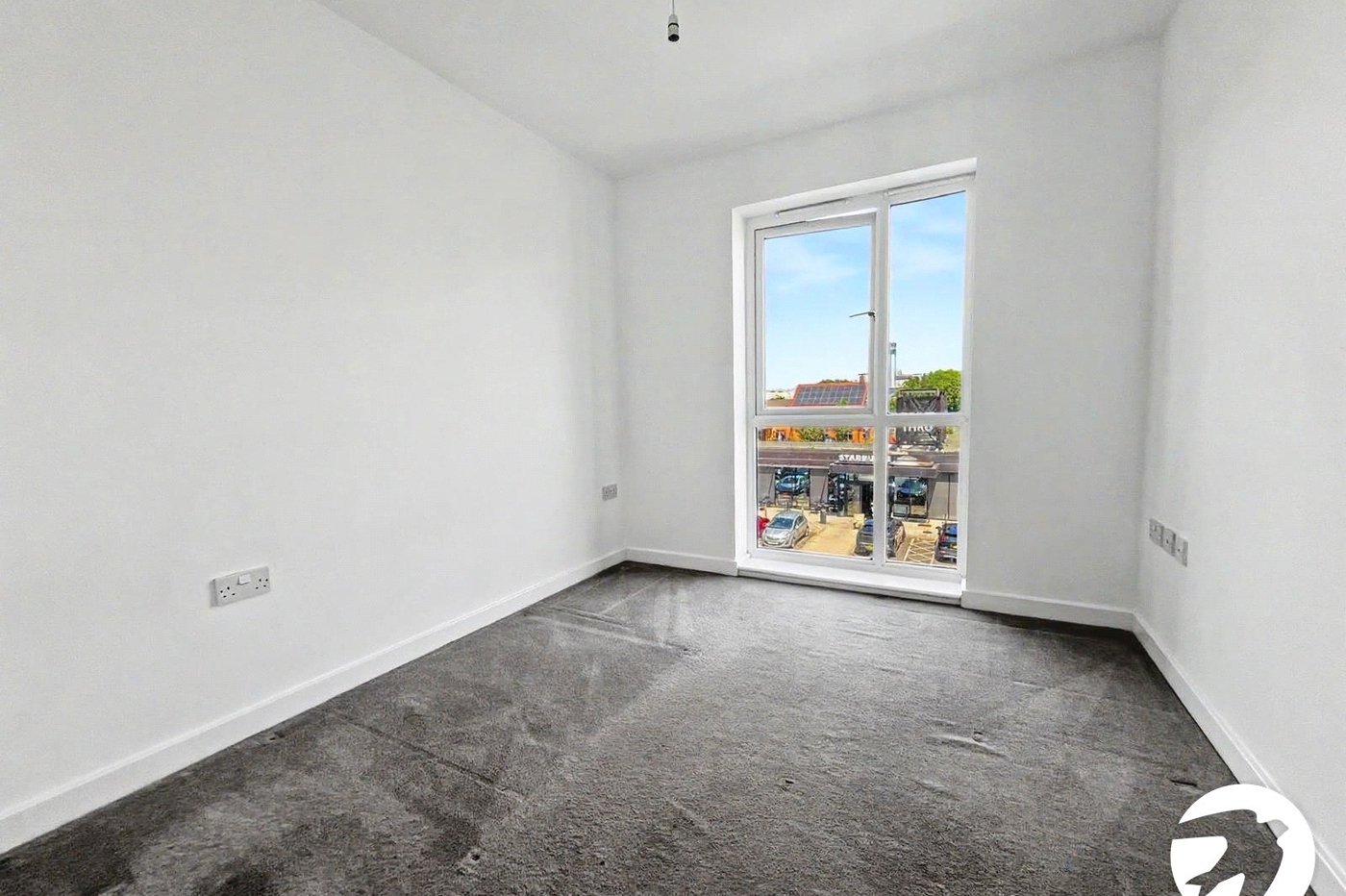 2 bedroom property to rent in Belvedere | Robinson Jackson