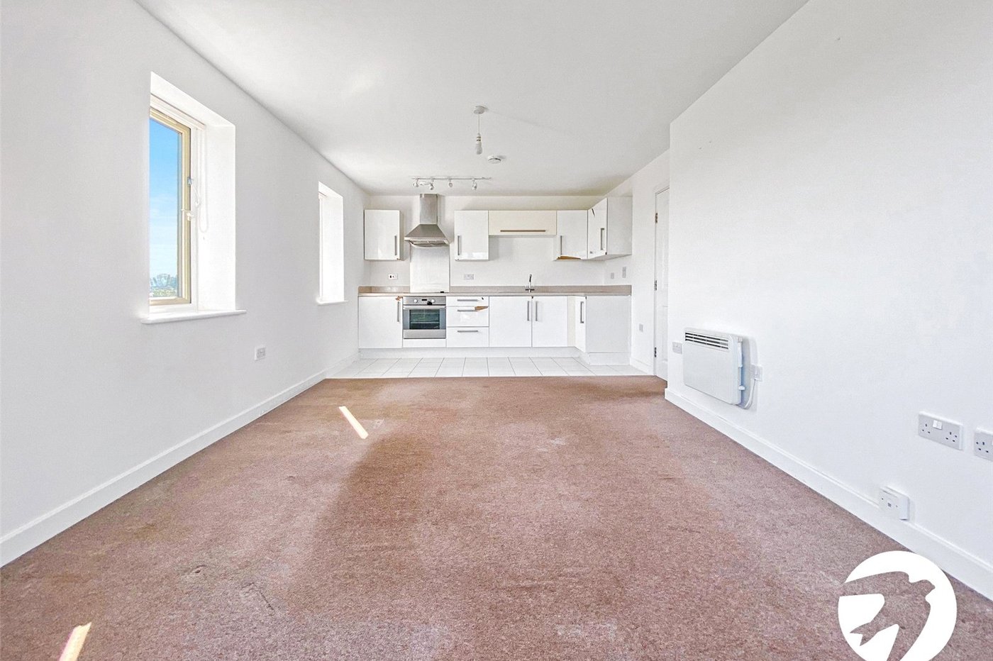 2 bedroom property to rent in Belvedere | Robinson Jackson