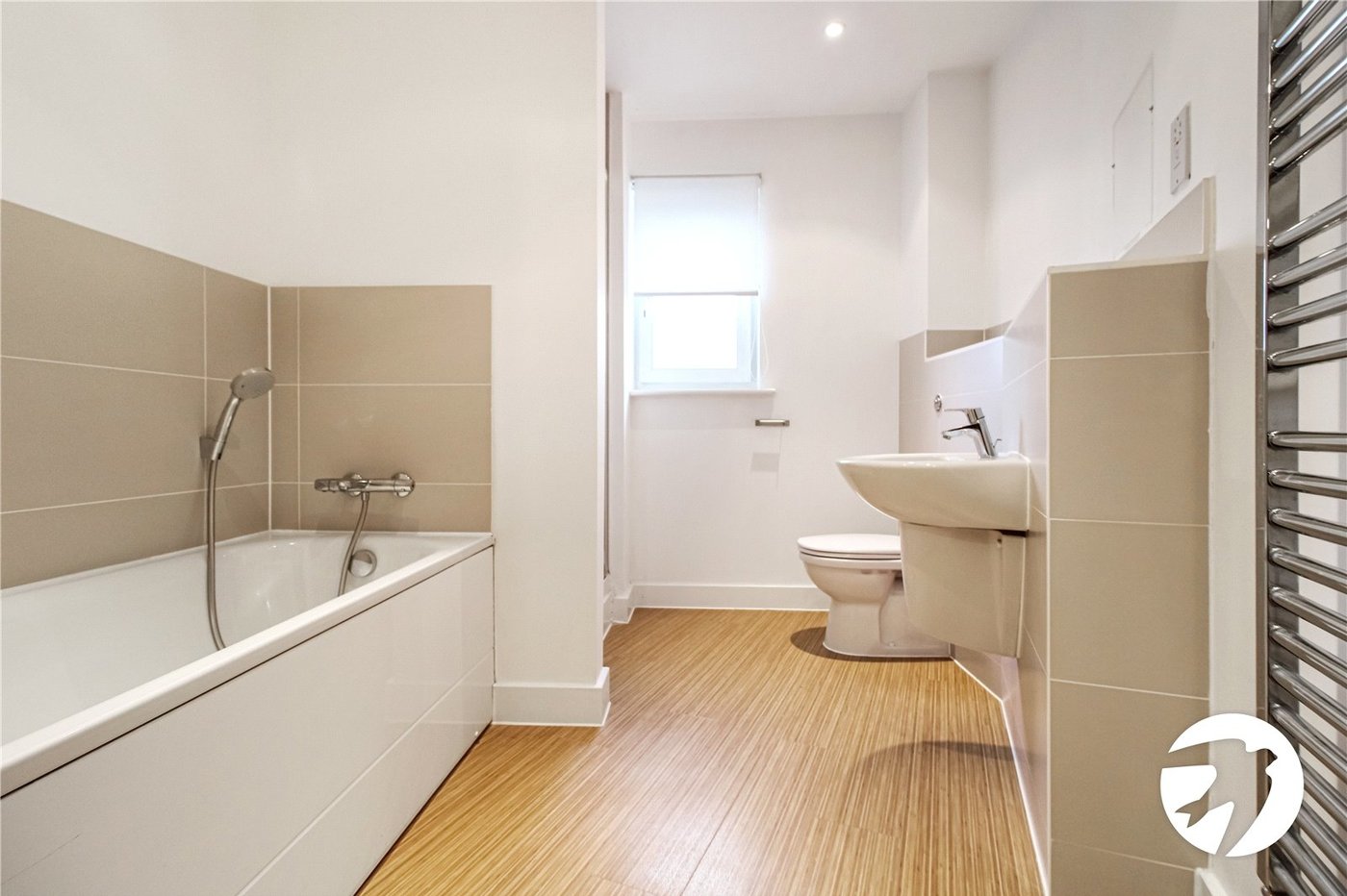 1 bedroom property to rent in Greenhithe | Robinson Michael & Jackson