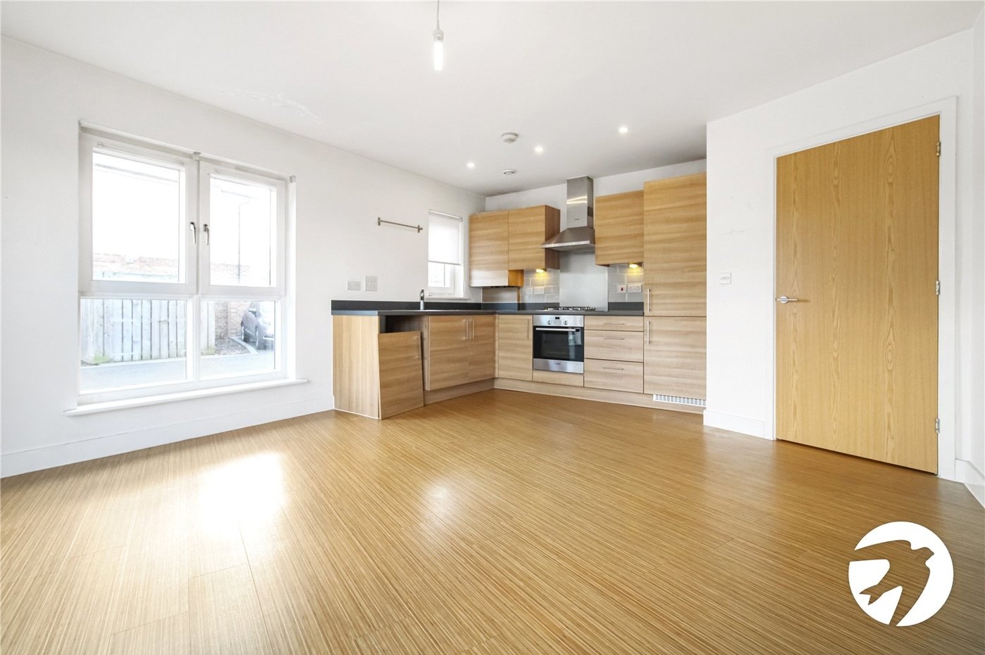 1 bedroom property to rent in Greenhithe | Robinson Michael & Jackson