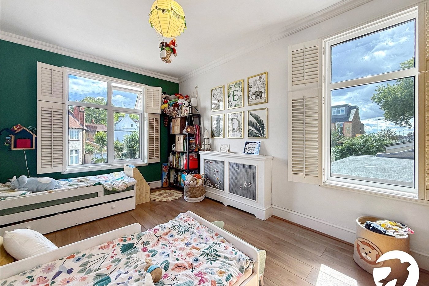3 bedroom house to rent in London | Robinson Jackson