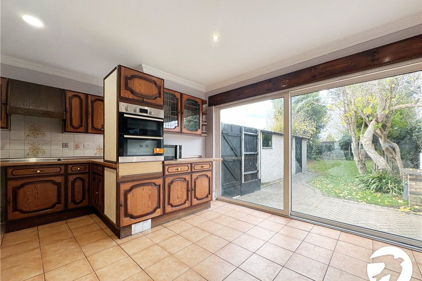 3 bedroom house to rent in Orpington | Robinson Jackson