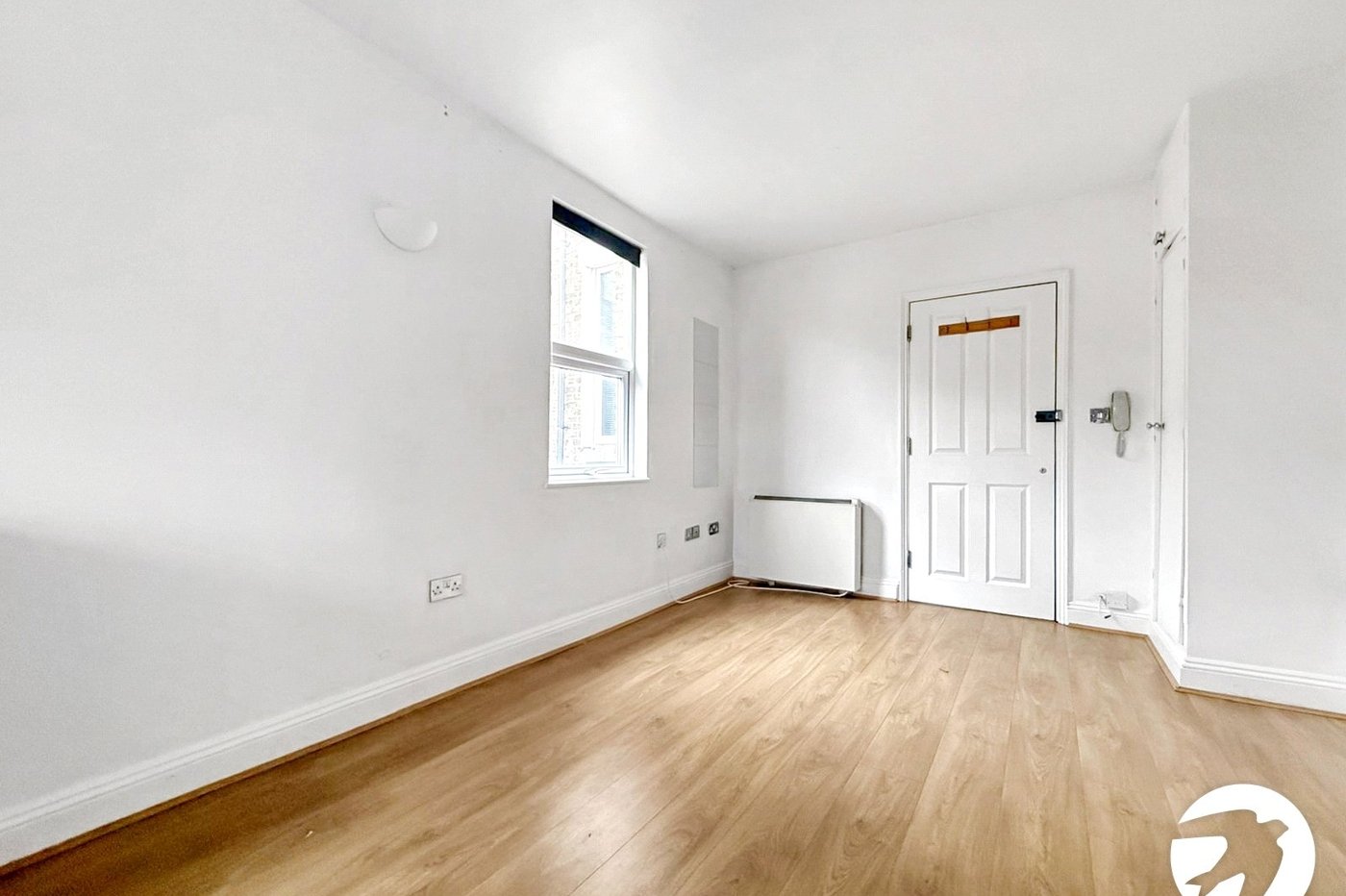 1 bedroom property to rent in Rochester | Robinson Michael & Jackson