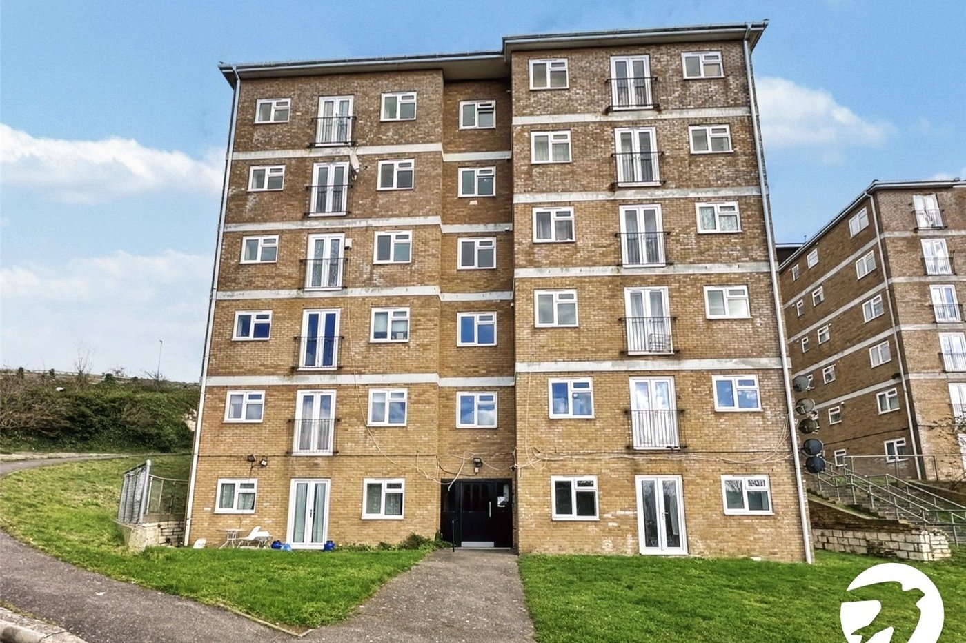 2 bedroom property to rent in Chatham | Robinson Michael & Jackson