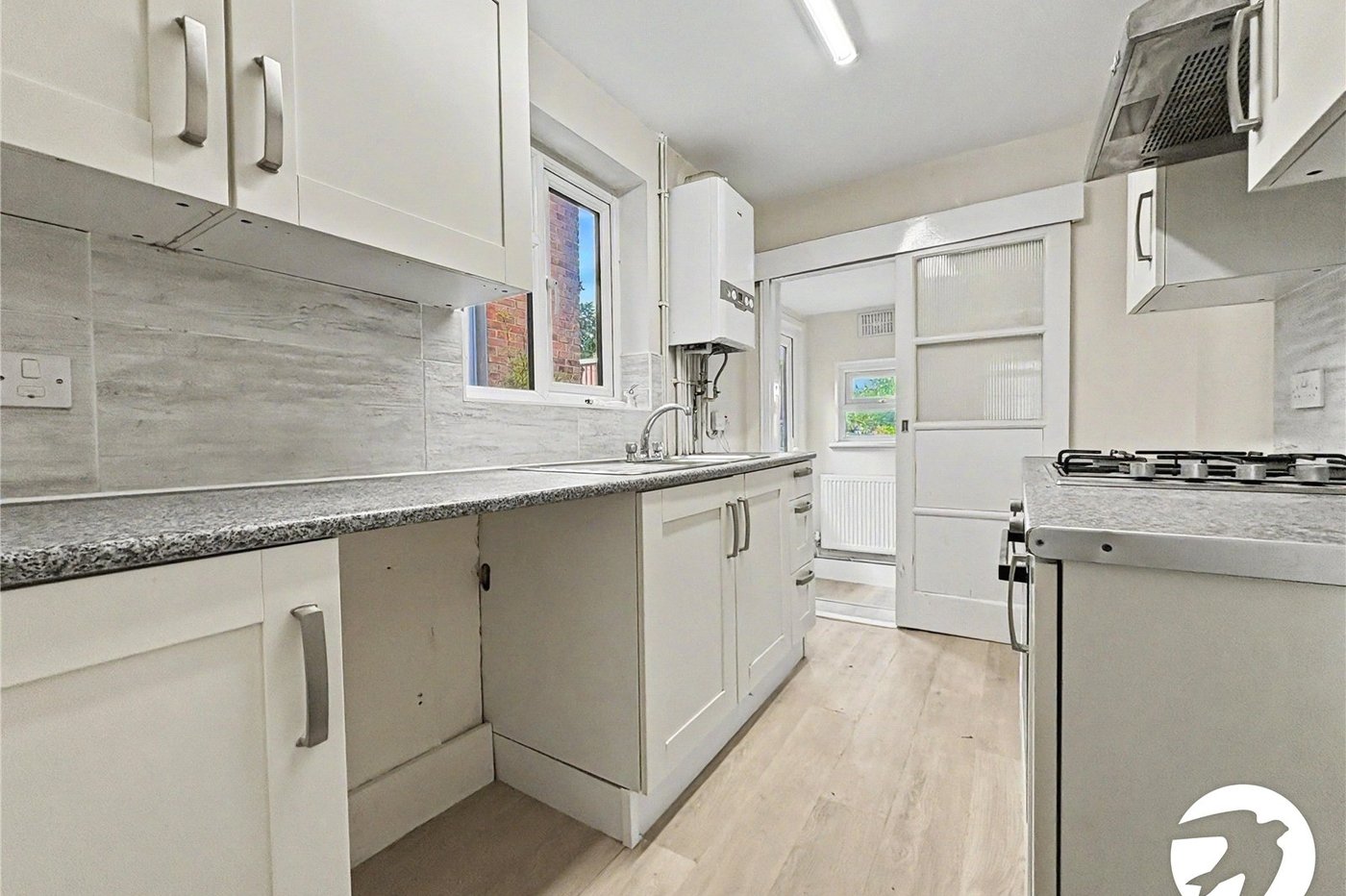 2 bedroom house to rent in Rainham | Robinson Michael & Jackson