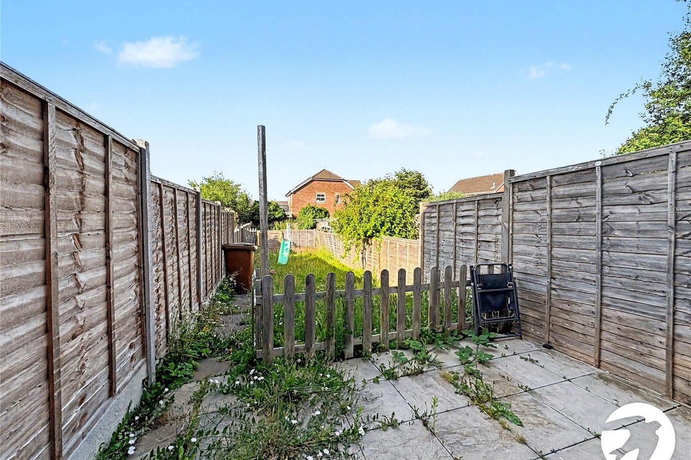 2 bedroom house to rent in Rainham | Robinson Michael & Jackson