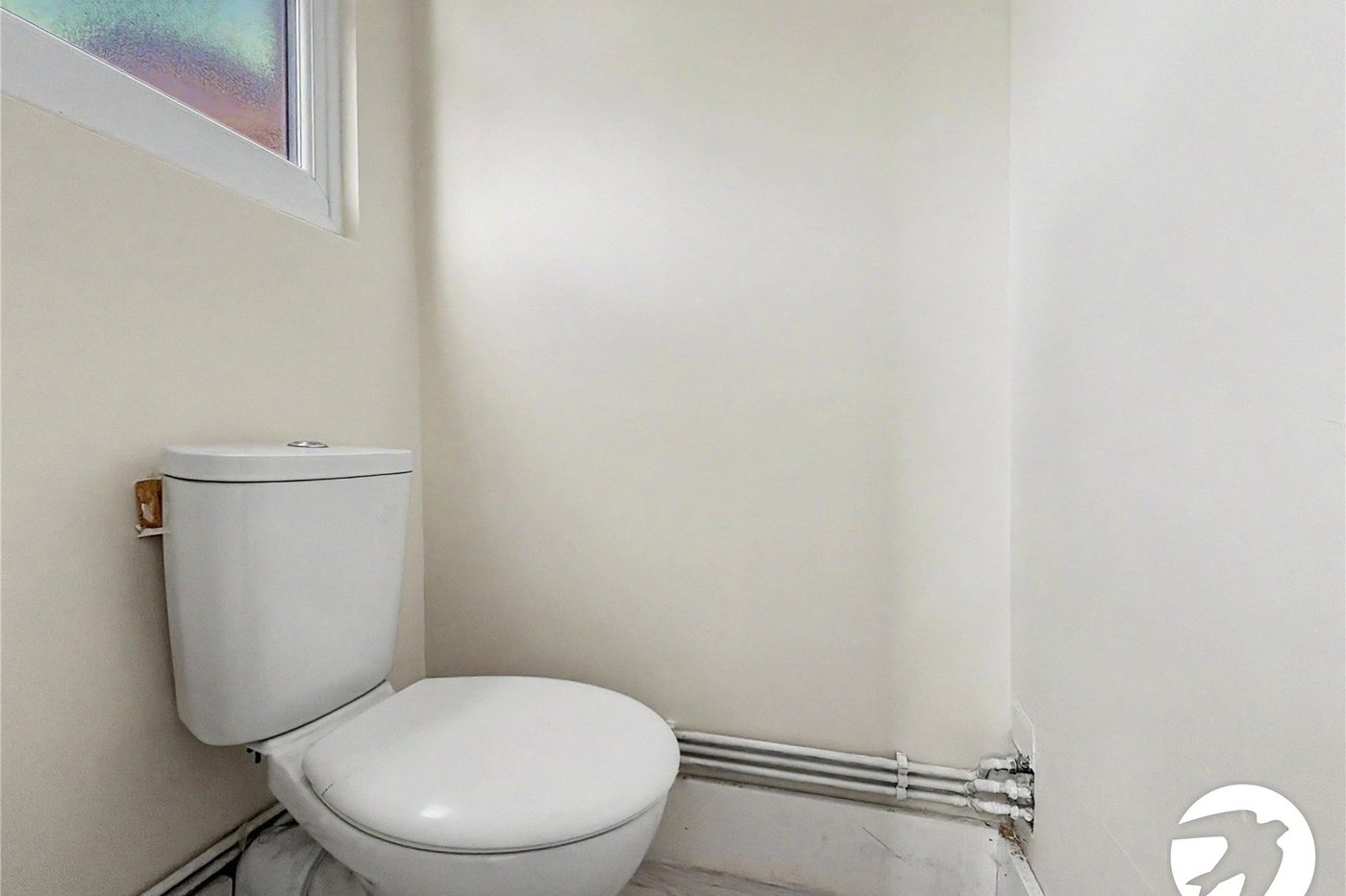 2 bedroom house to rent in Rainham | Robinson Michael & Jackson