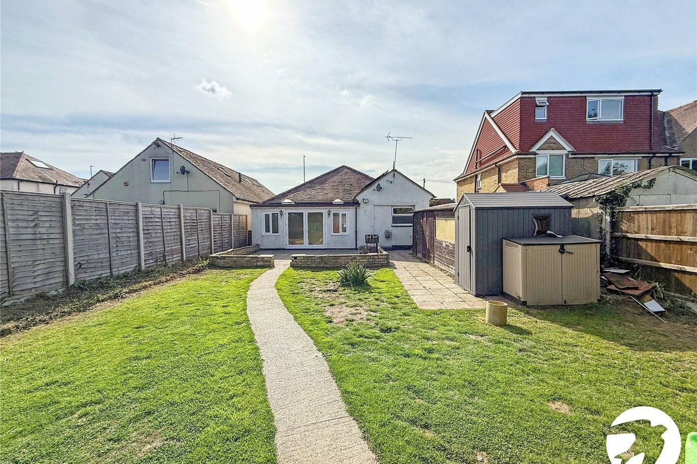 3 bedroom bungalow to rent in Maidstone | Robinson Michael & Jackson