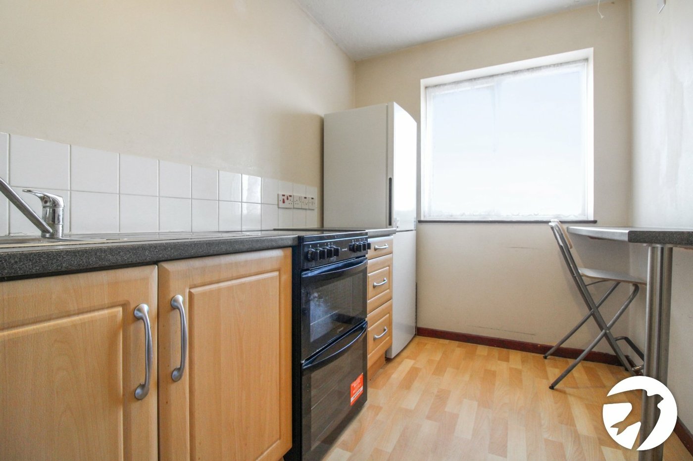 2 bedroom property to rent in Greenhithe | Robinson Michael & Jackson